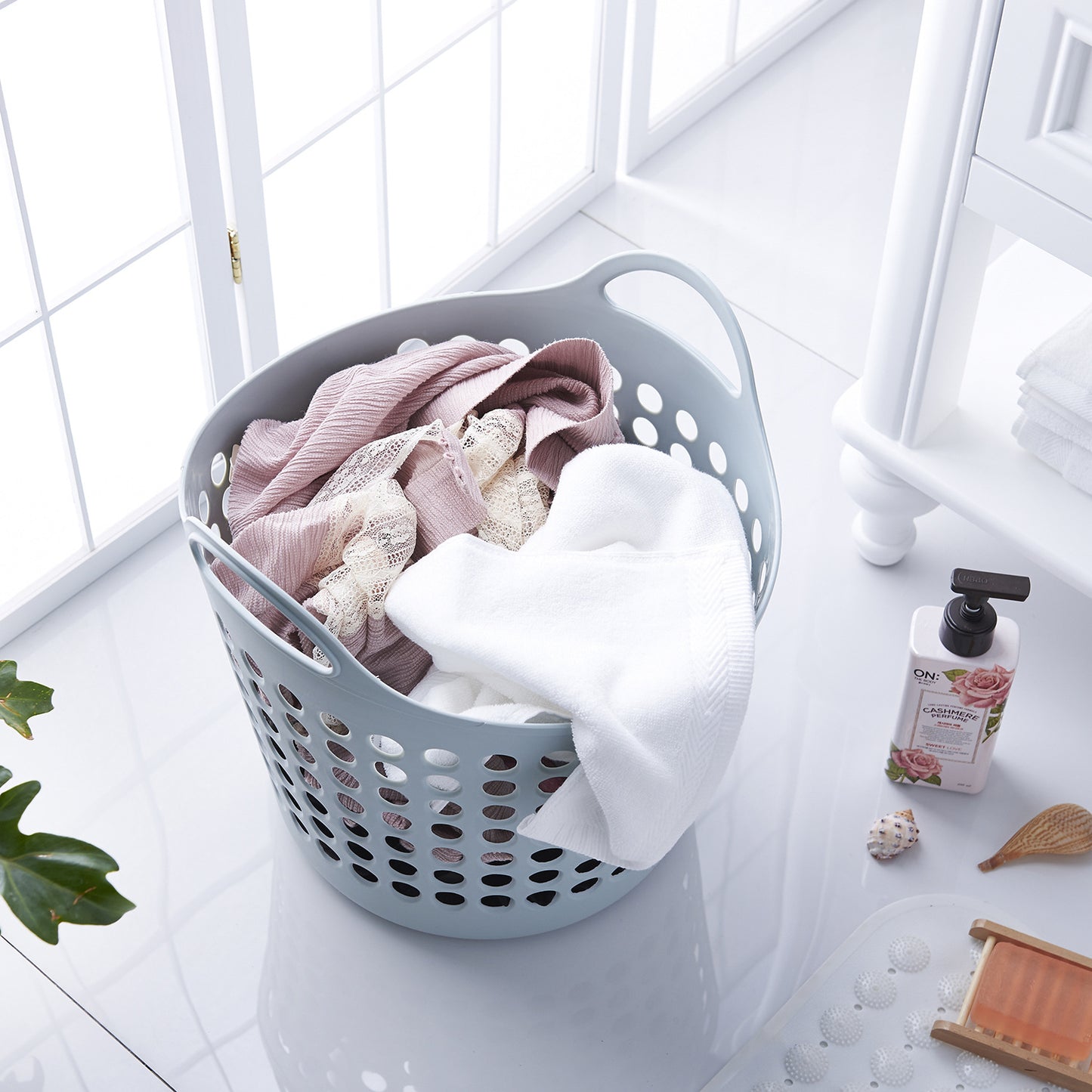 Handheld Storage Basket